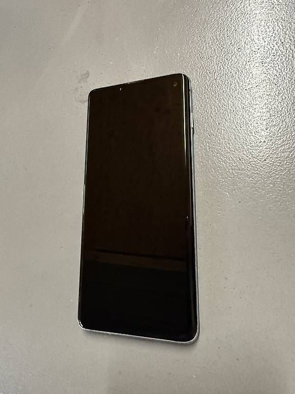 Samsung Telefoni cellulari / Smartphones: Samsung S10 – Usato da plan les ouates venduto da chr_8bdm 2