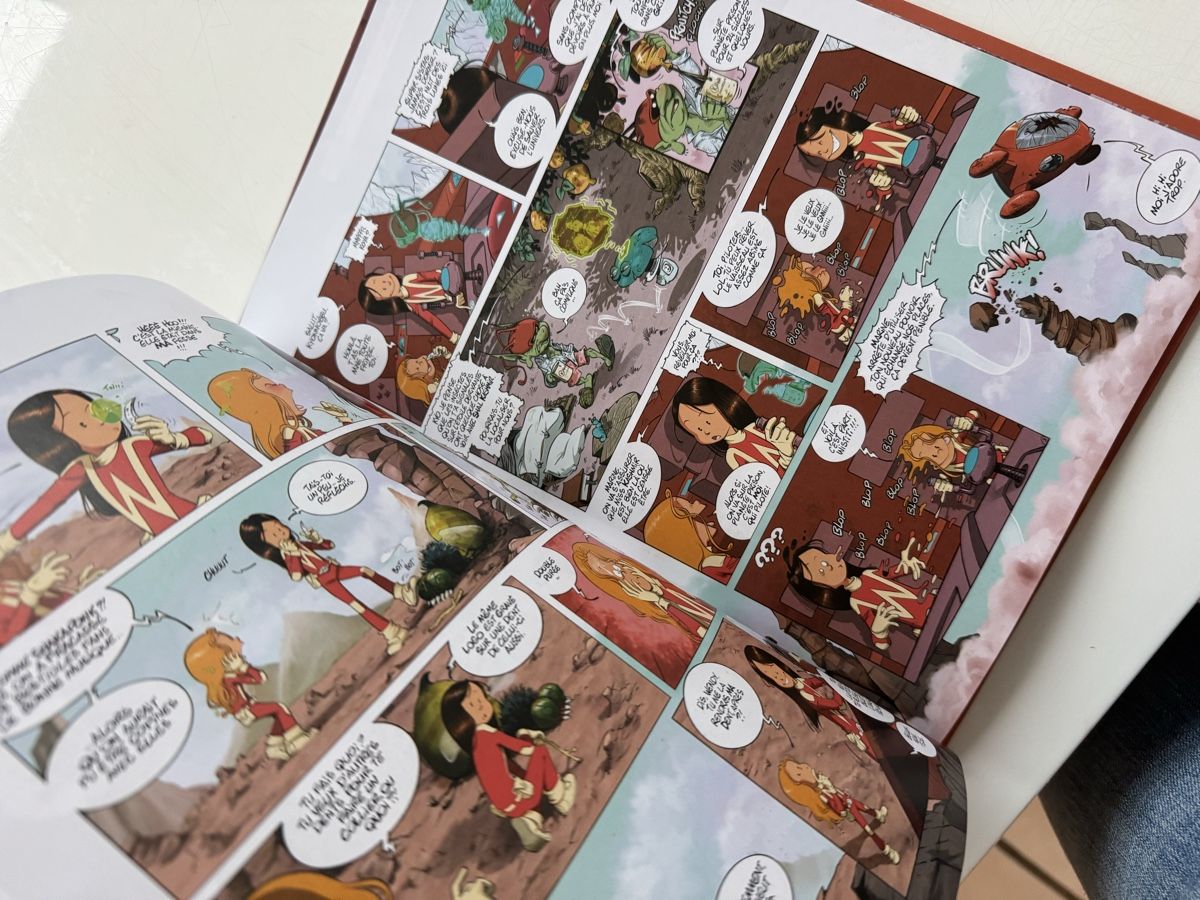 Libri: Les Sisters new – Nuovo (secondo la descrizione) da Blonay venduto da art_7f87 4