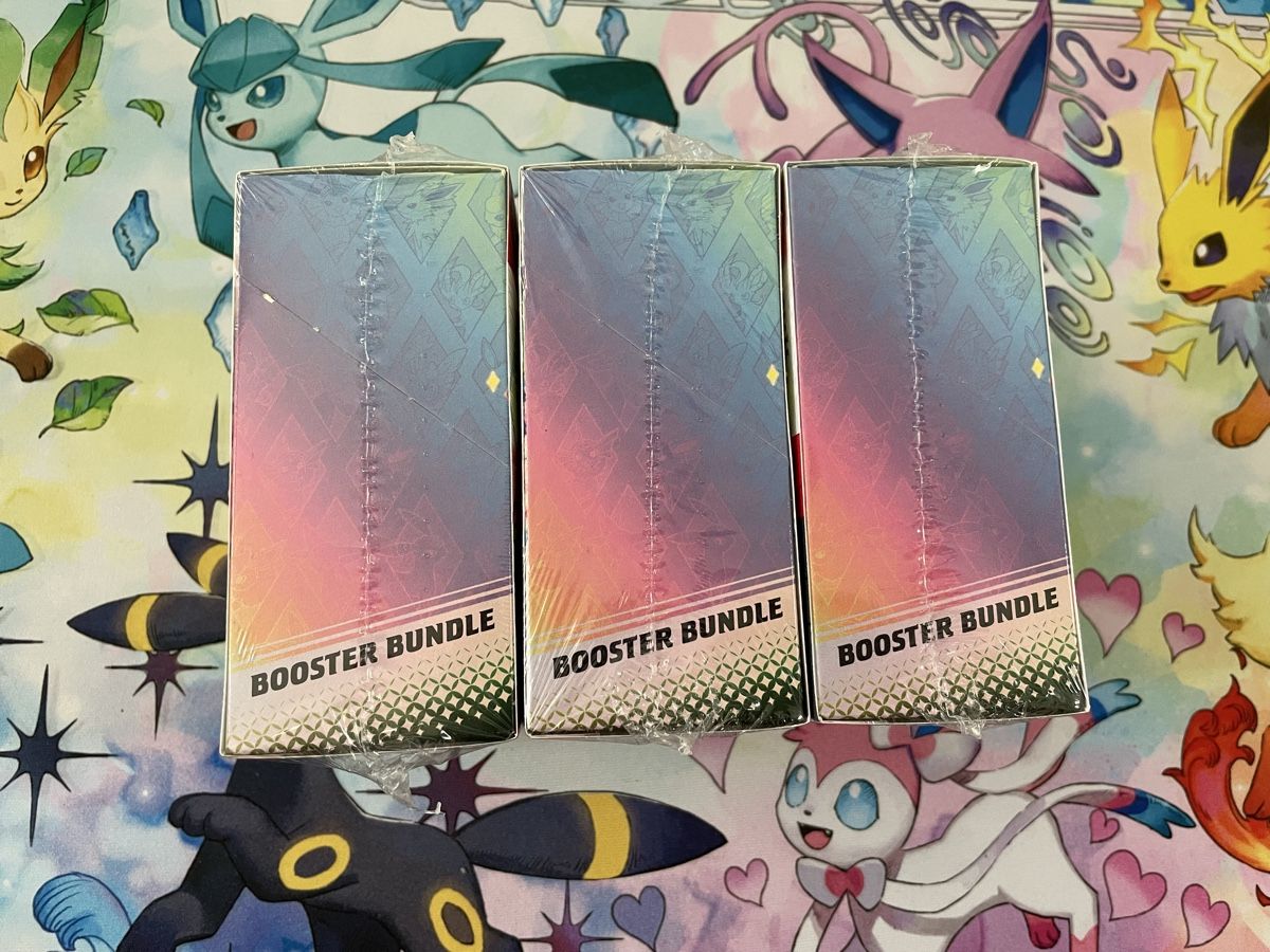 Pokémon Carte collezionabili: Pokemon Prismatic Evolution ENGLISH 3x – Nuovo e nell'imballaggio originale da Wallisellen venduto da ale_v9vd 3