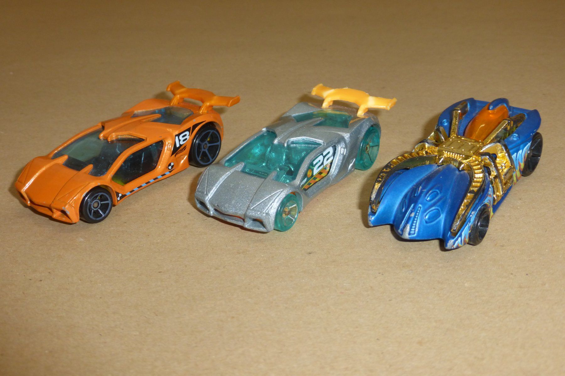 Hot Wheels Giocattoli: 3 Hot Wheels Spielzeugautos Set – Usato da Gempen venduto da Smokie72 1