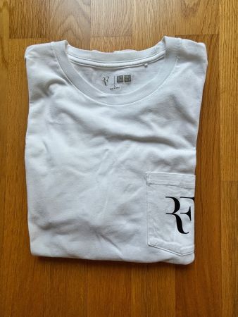 Unisex RF Shirt von Uniqlo