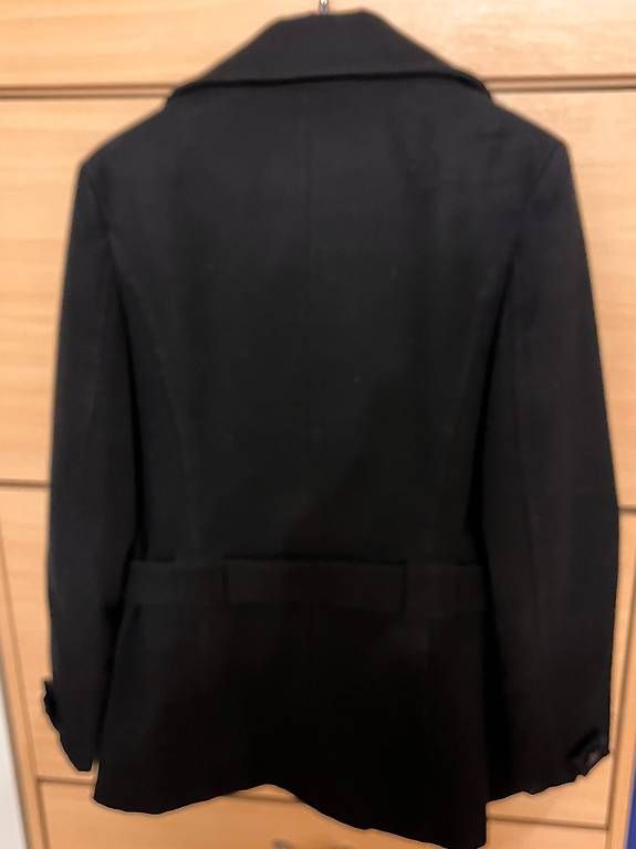 Mäntel: Cappotto nero cintura corto – Gebraucht aus Jona von sen_vd8v 1