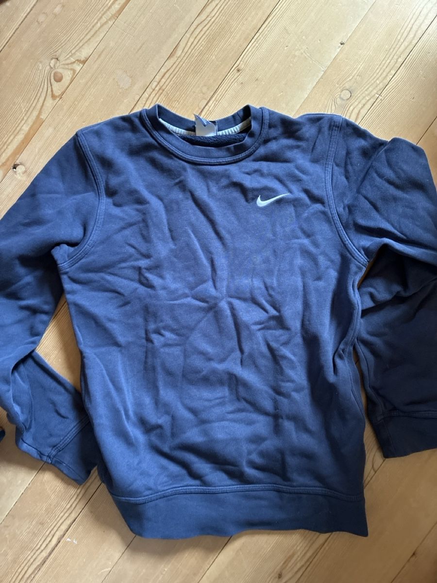 Maglioni & Felpe: nike pulli – Usato da Jenaz venduto da ser_5h5w