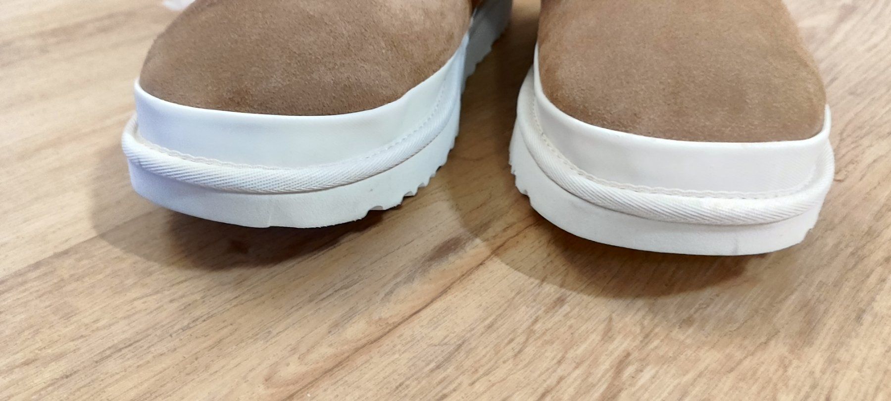 Ugg Chaussures hommes: UGG Schuhe – Neuf (Voir description) à Chur par djovanna 5