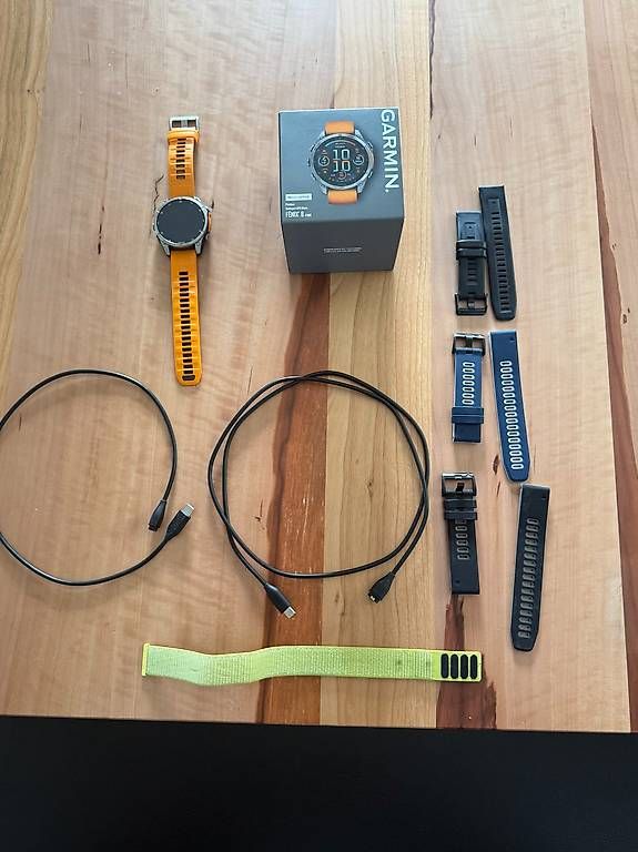 Smartwatch: Garmin Fenix 8 – Usato da Lauerz venduto da Trampolinsprung