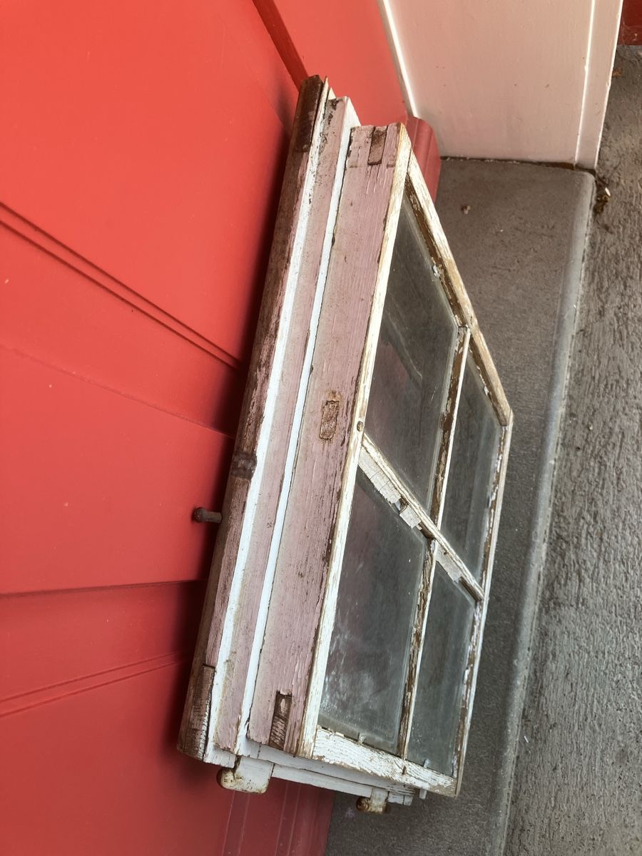 Finestre: Deko, Holzfenster klein mit Vorfenster ??? Schrägfenster – Usato da Neftenbach venduto da 889095 2