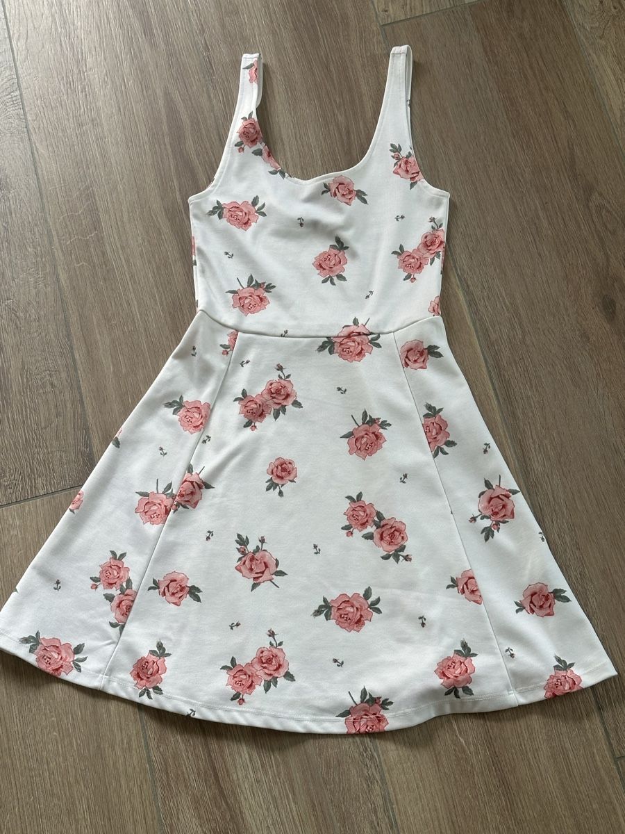 H&M Vestiti: Robe patineuse Divided neuve ! - taille 34 – Nuovo (secondo la descrizione) da Le Châble VS venduto da 027_aymon 1