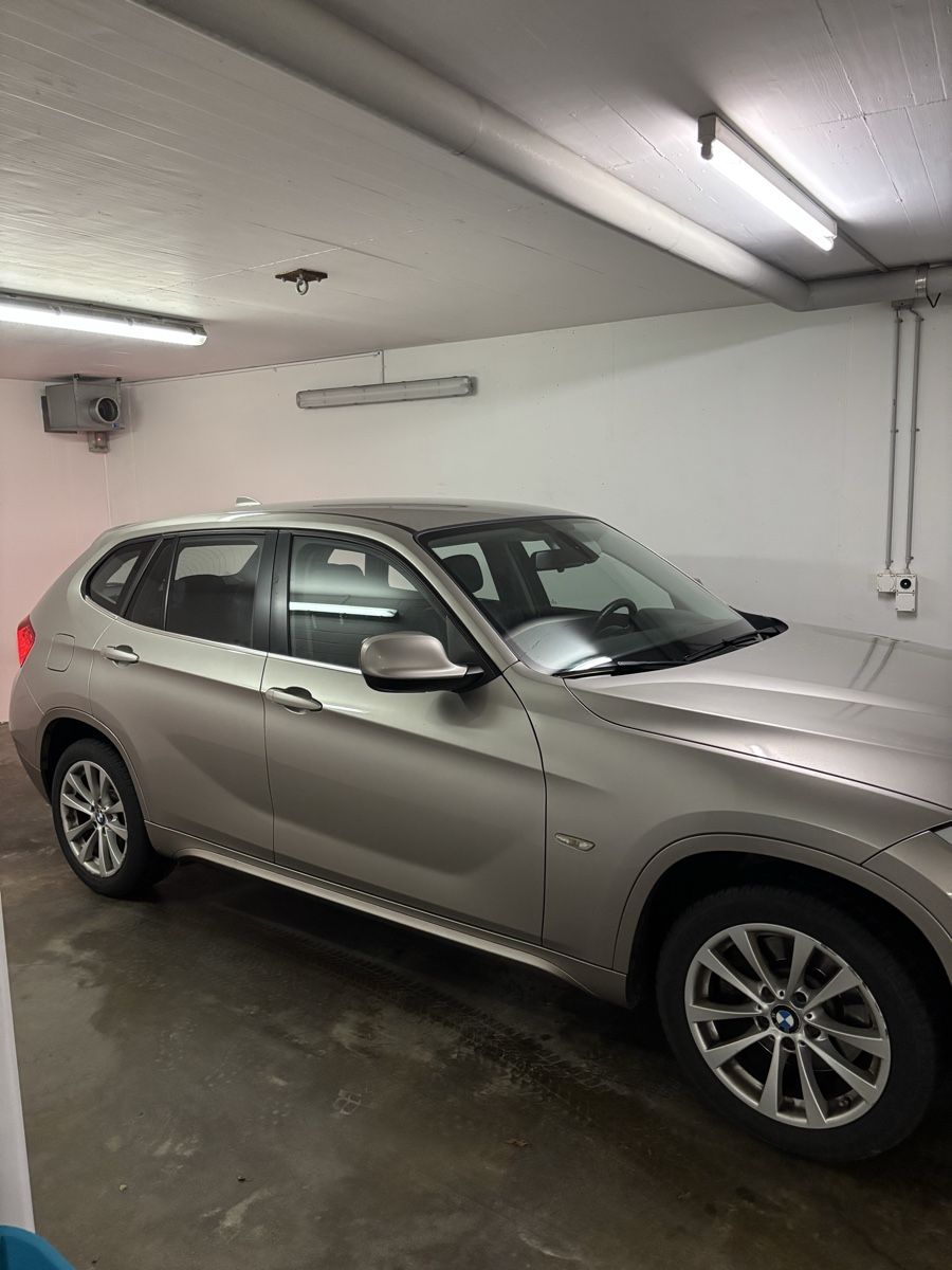 BMW Autos: BMW X1 2.0d – D'occasion à Wil SG par ms-dini7 2