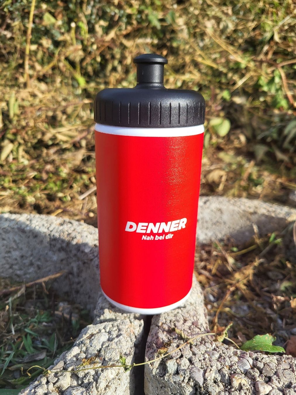 Borracce & Thermos: Trinkflasche CH-Eishockey, neuwertig – Nuovo (secondo la descrizione) da Enggistein venduto da Manuki_engg 1