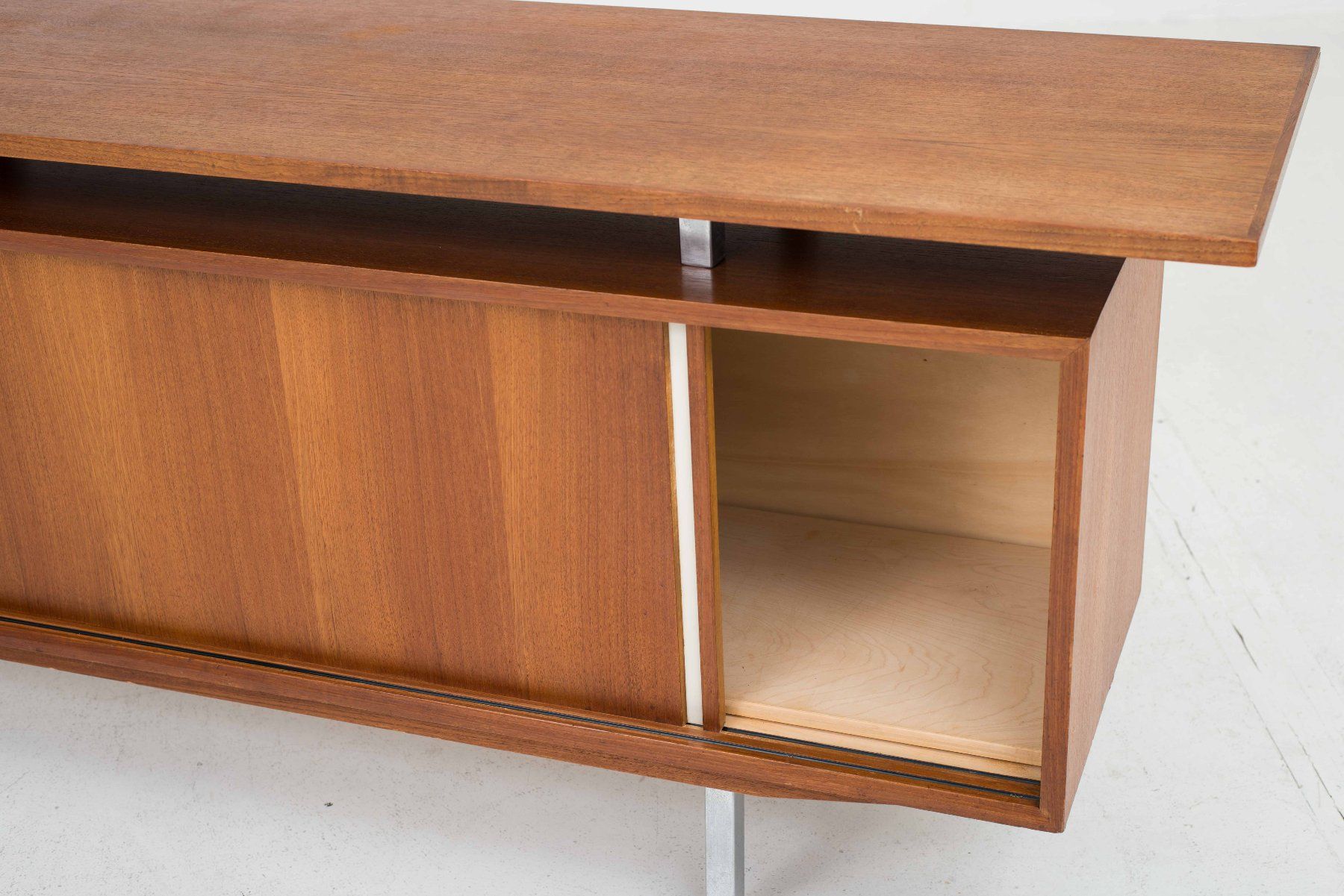 Cassettiere: Schweizer 1960er Jahre Sideboard aus Teak – Usato da Zürich venduto da STUZH38 6