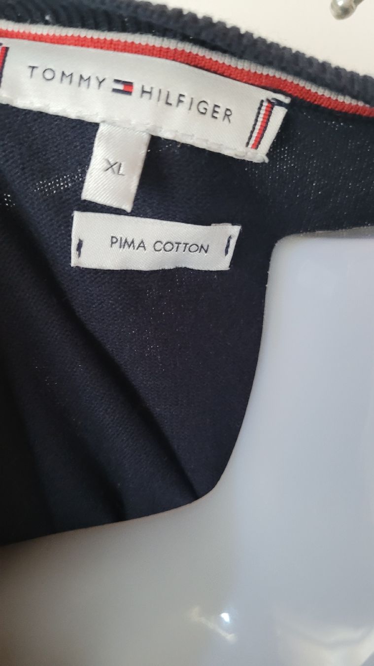 Tommy Hilfiger Pulls & Sweat-shirts: Tommy Hilfiger Pullover dunkelblau neuwertig L – D'occasion à Horgenberg par Klatschmohnmaria 2