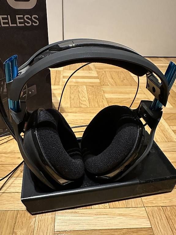 Casques audio: Astro A50 Wireless Gaming Headset + Base Station – D'occasion à Basel par Deniz1998 1
