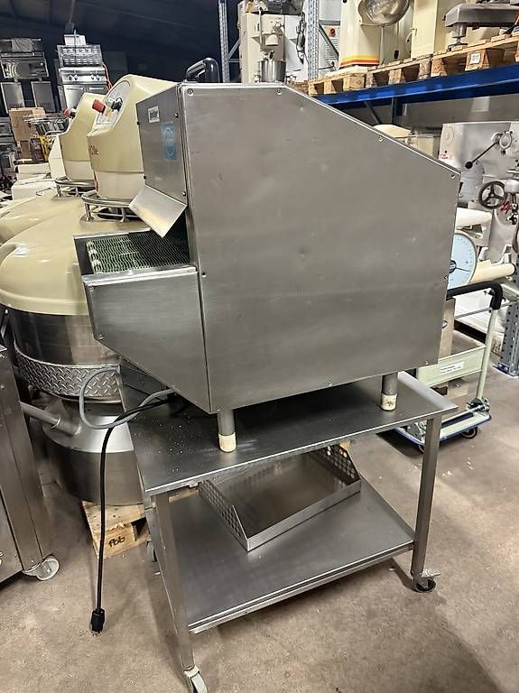 Elettrodomestici da cucina: Jufeba Brezelbackautomat Brezelofen – Usato da Brugg AG venduto da lali88 2