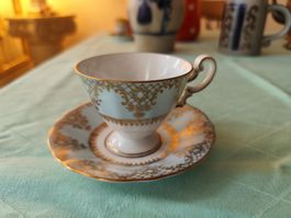 Kaffeetasse mit Untertasse, Hutschenreuther, Goldrand, he...