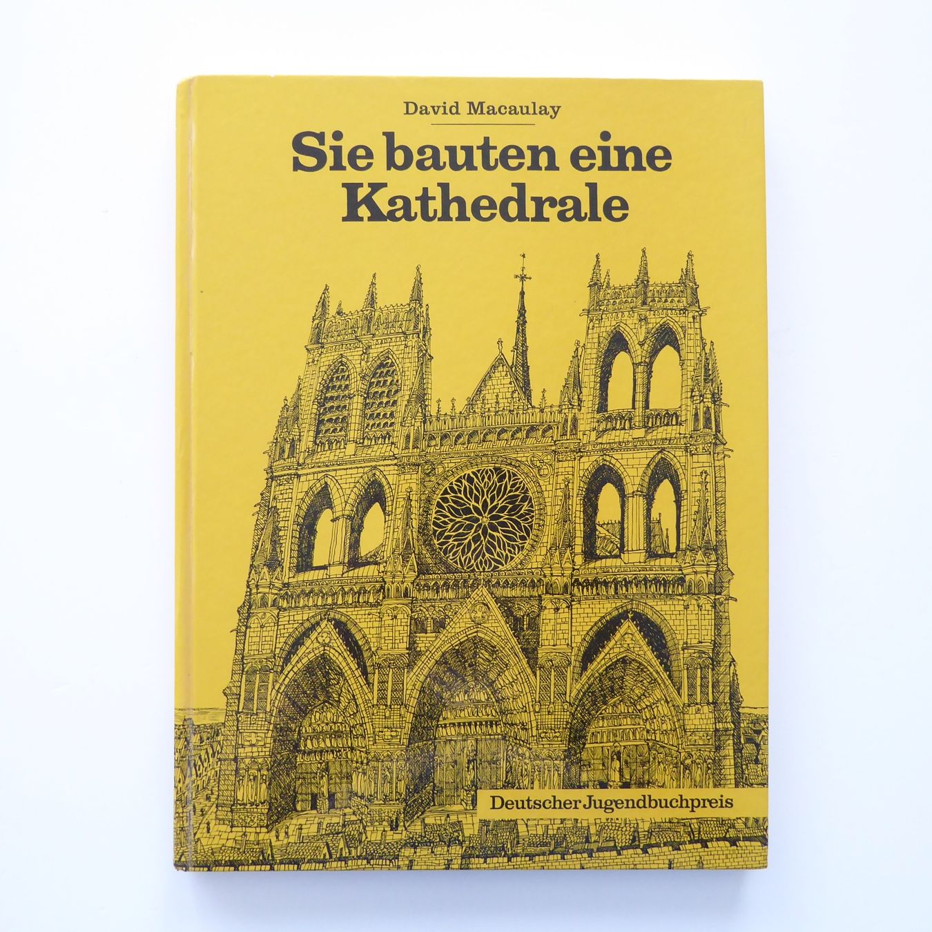 Livres: Sie bauten eine Kathedrale – D'occasion à Basel par Kunterbunt12