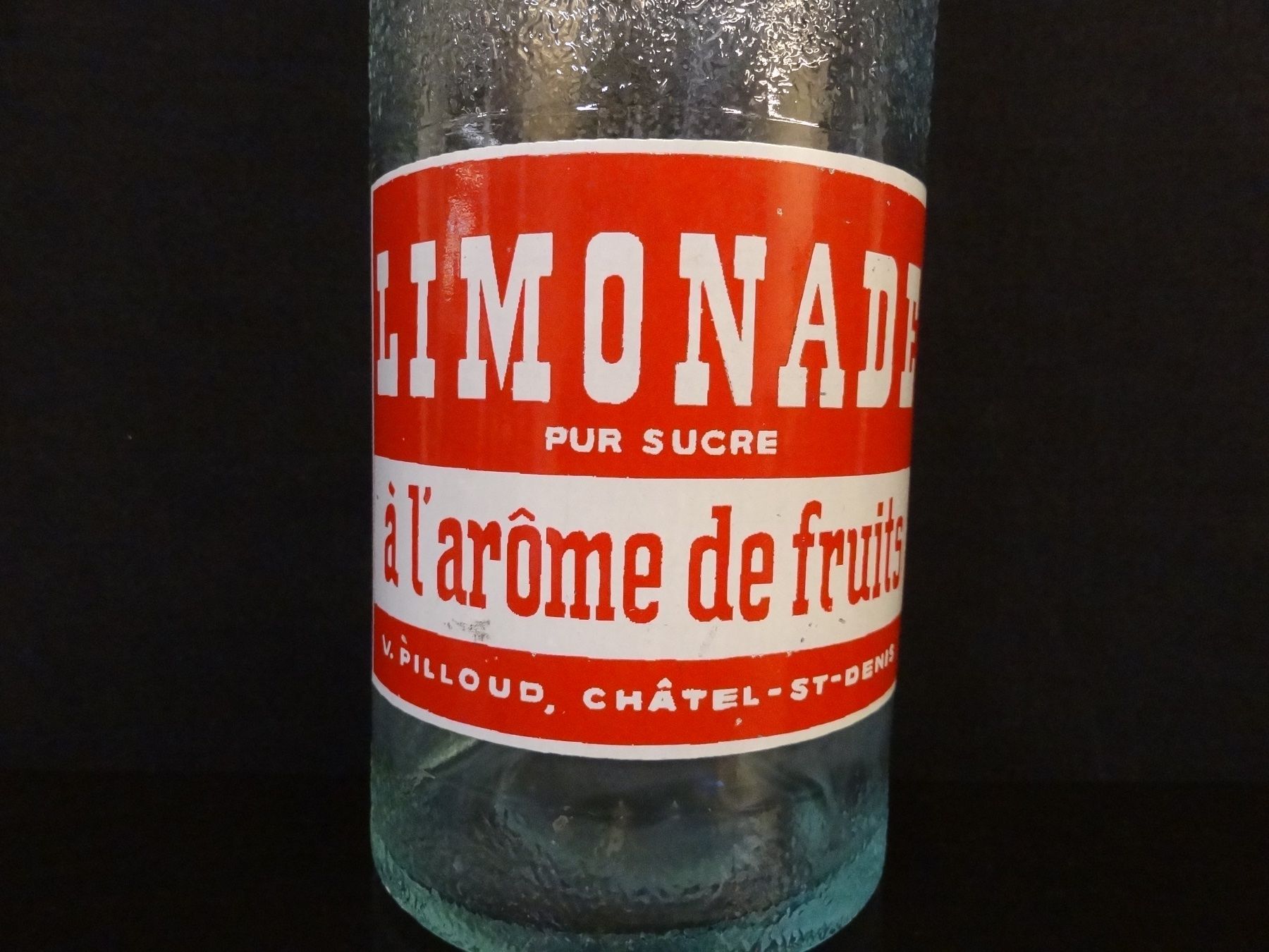 Gläser, Krüge & Flaschen: Flasche LIMONADE PUR SUCRE V. PILLOUD CHÂTEL-ST-DENIS 1950 – Gebraucht aus Kerzers von Flaschenposten 2