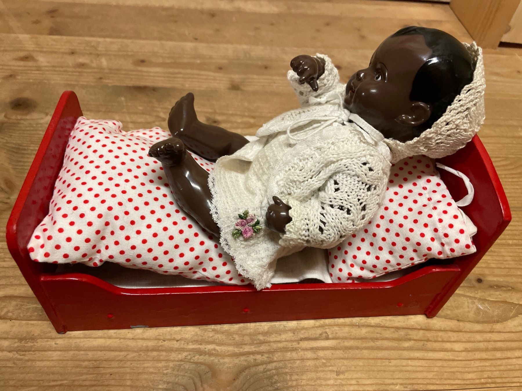 Bambole: Vintage SCHILDKRÖT Puppe mit Bettchen – Usato da Frasnacht venduto da GracyStore 3