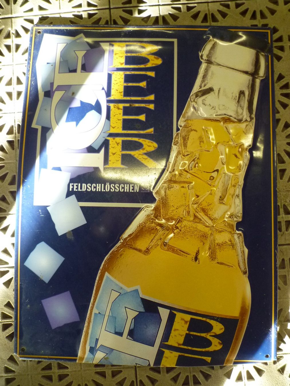Feldschlösschen Insegne: Schild Feldschlösschen ICE BEER – Usato da Sissach venduto da Gruetter-Moto-Center