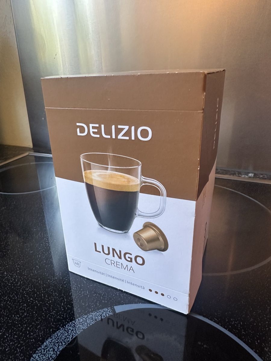 Delizio Macchine per caffè & Macchine per espresso: Delizio UNA Automatic mit über 100 Kapseln + Entkalker – Usato da Bern venduto da looas 2