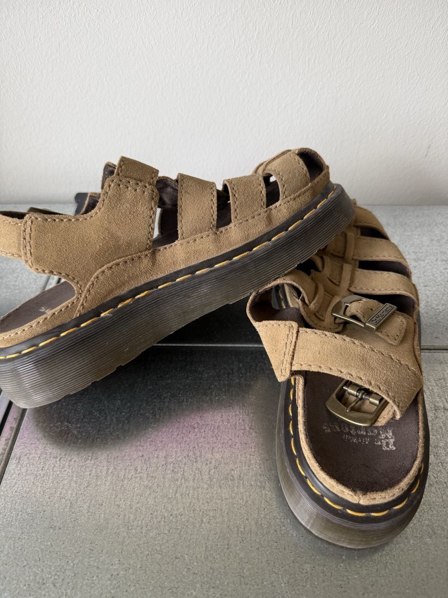 Dr. Martens Scarpe da uomo: Dr Martens Sandale Plateau – Usato da Zürich venduto da FranZHi 2