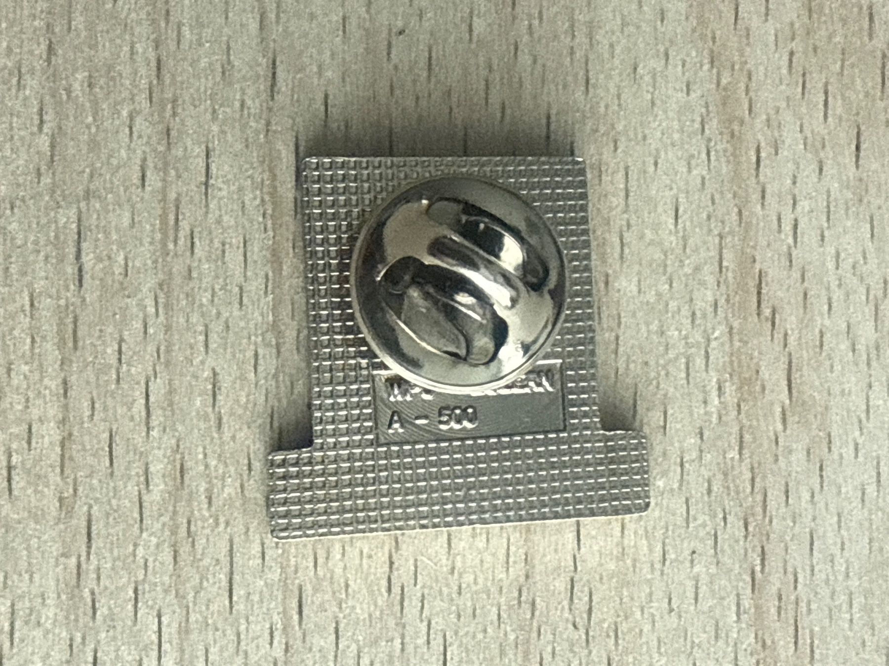 Placchette & Badge: Pin Scan Line AG – Usato da Glattbrugg venduto da Schweigmatt 1