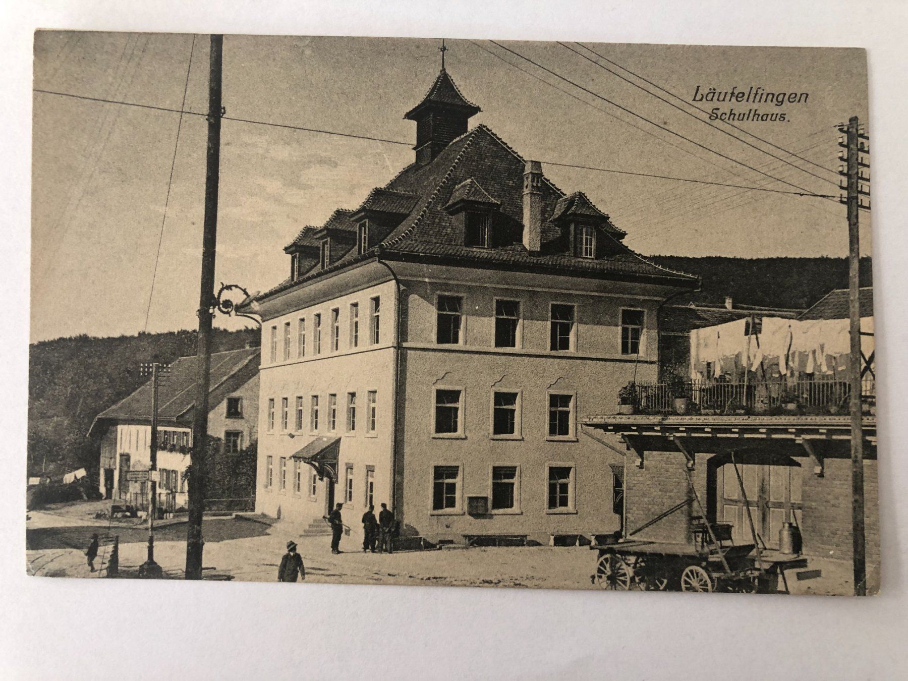 Cartoline postali: Läufelfingen Schulhaus – Usato da Pfäffikon ZH venduto da Waltoversand