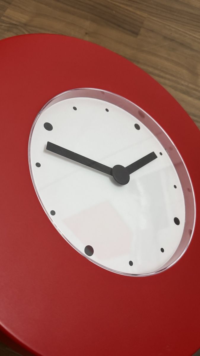Ikea Lampen: Vintage Ikea Wanduhr Rot – Gebraucht aus Chur von arxi