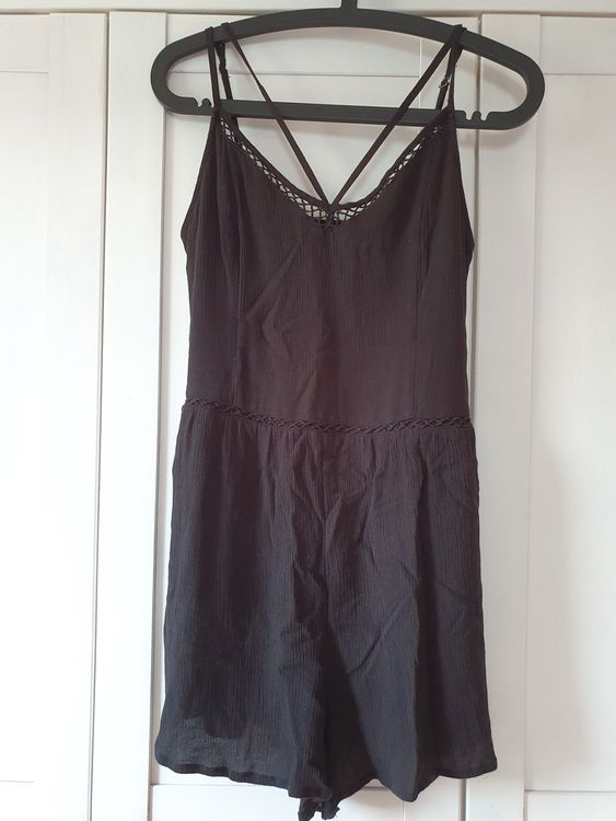 Schwarzer kurzer Jumpsuit, Hollister Kaufen auf Ricardo