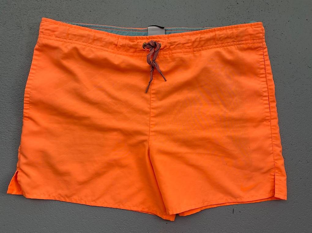 Nike Costumi da bagno: Nike Badehose Herren Gr. S Orange – Usato da Glarus venduto da Iroccinha