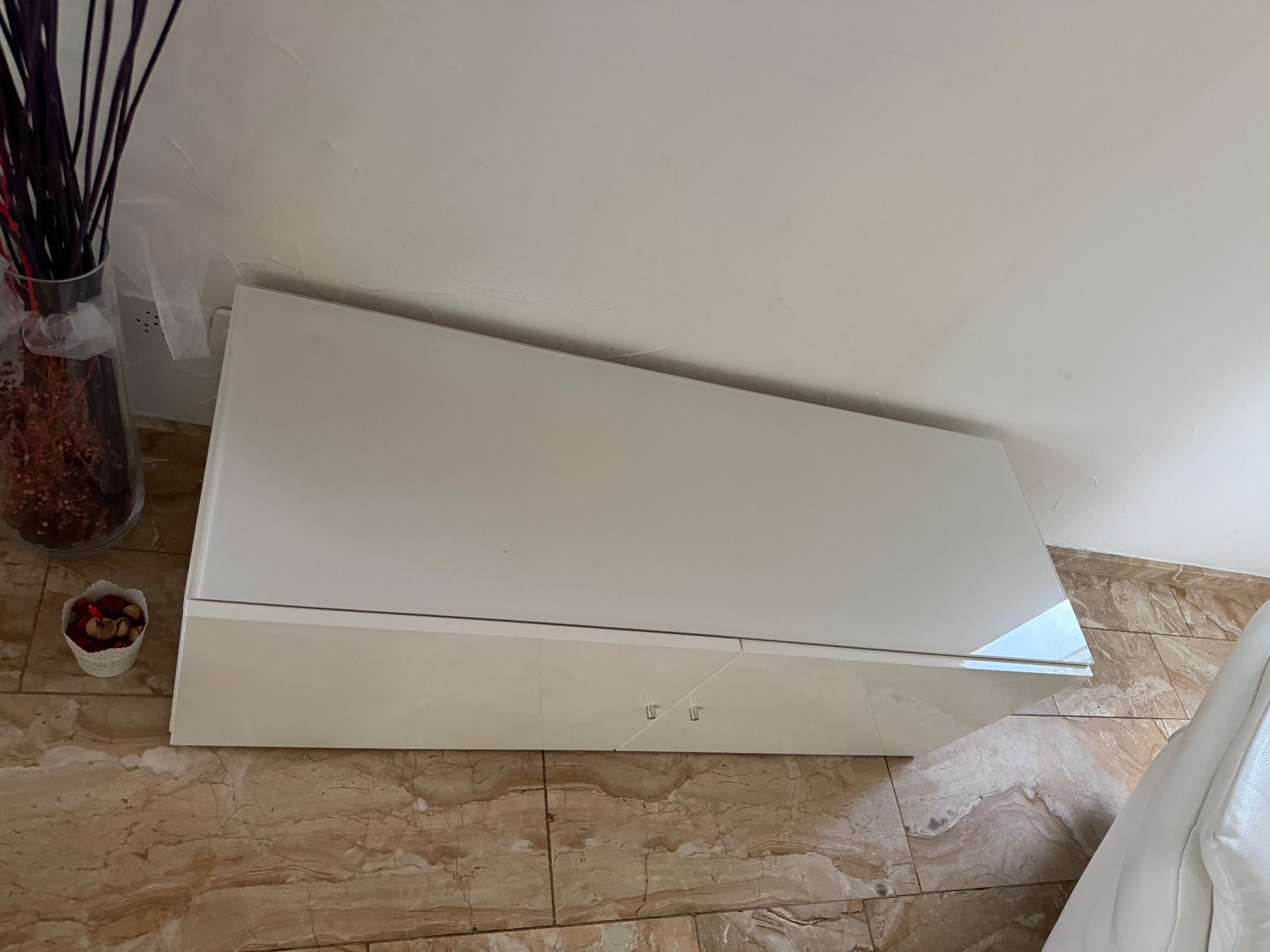 Ikea Cassettiere: Besta Lowboard / Sideboard – Usato da Dietikon venduto da Nieselchen 1