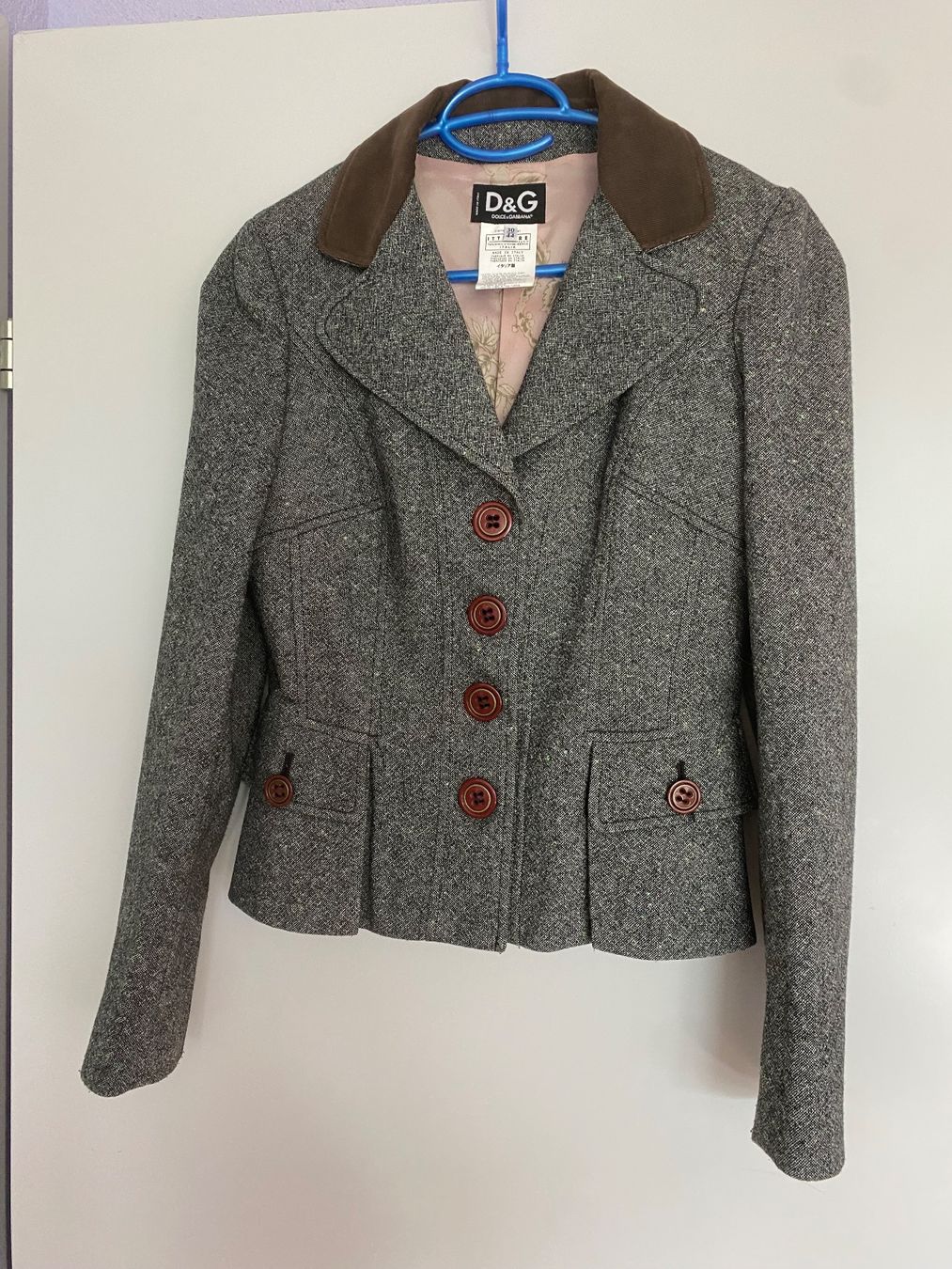 Dolce & Gabbana Completi & Tailleur: D&G Hosenanzug – Usato da Küssnacht venduto da Flowerlady 3