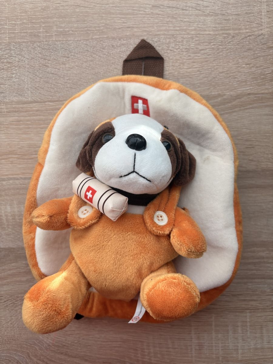 Kindertaschen: Kinderrucksack Plüsch Hund St. Bernhard – Gebraucht aus Bitsch von whoelse.