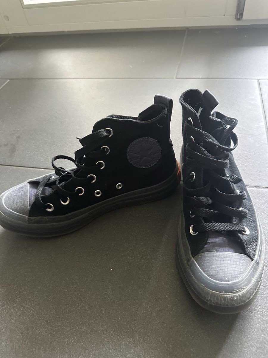 Converse Damenschuhe: Converse Chuck Taylor All Star High Grösse 36 Schwarz  – Gebraucht aus Aarau Rohr von noe_nwb7