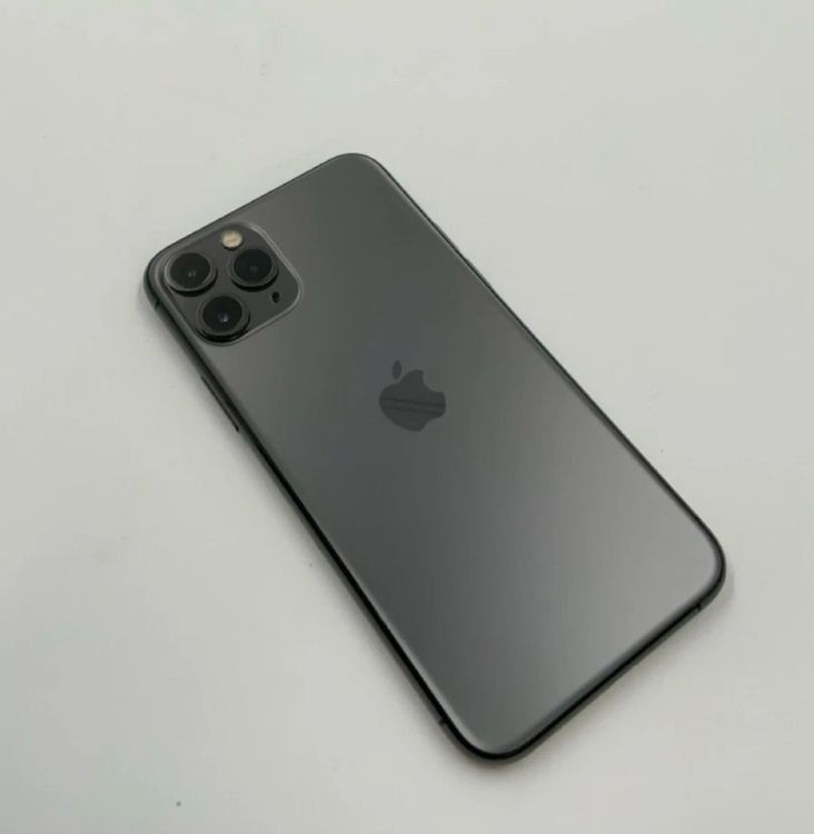 Apple Handys / Smartphones: iPhone 11 Pro - 256 GB – Gebraucht aus Herrliberg von Julianopie