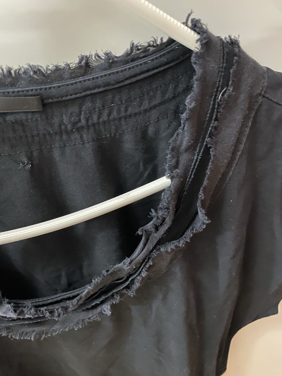 Hugo Boss T-Shirts: Hugo Boss Tshirt 🌸 – Gebraucht aus Opfikon von Luis144 5