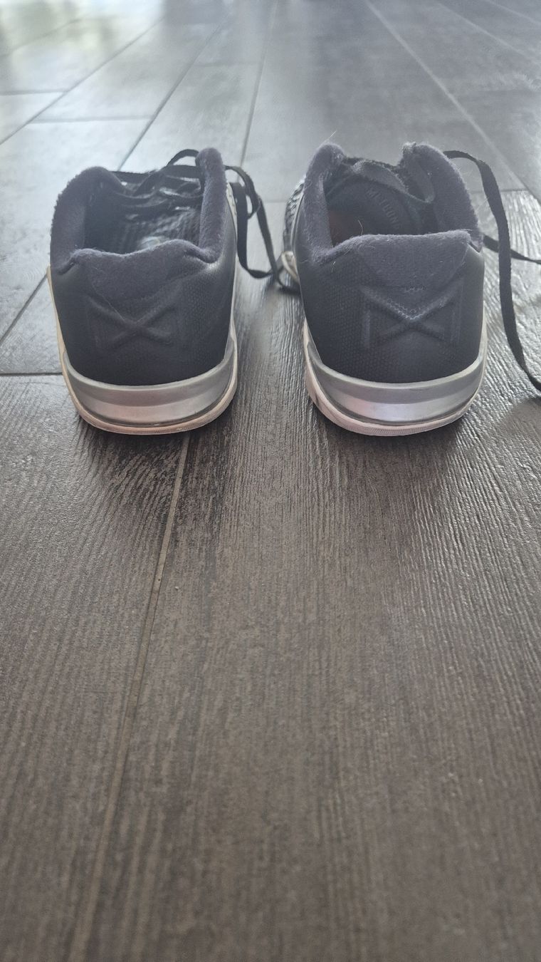 Nike Scarpe da uomo: crossfit shoes Nike Metcon6 38.5 – Usato da Wallisellen venduto da Camcha 1