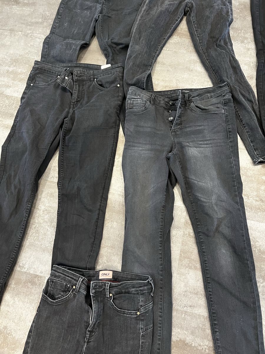 Lotti di vestiti: Hosen Packet 38/M  – Usato da Witterswil venduto da pinkomania 3