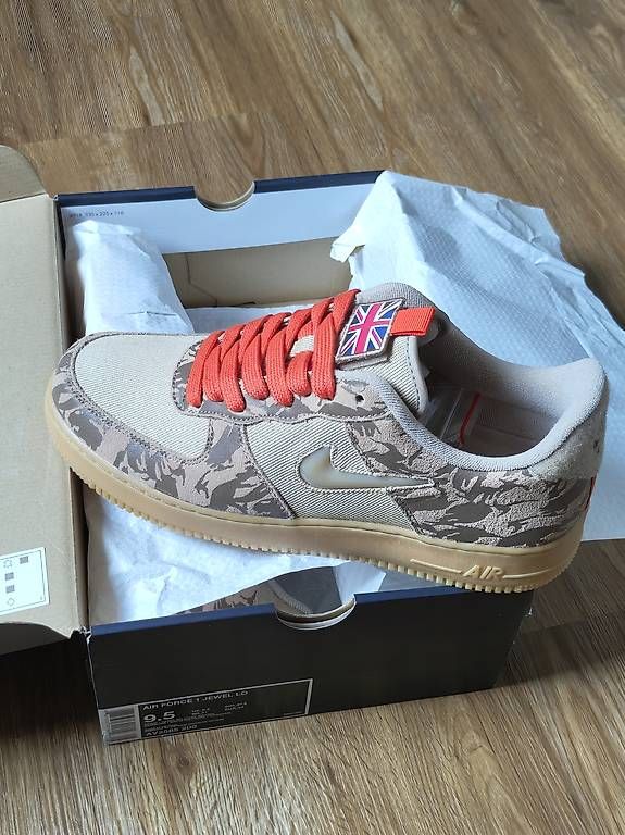 Scarpe da uomo: Nike Air Force 1, EU 43 (US 9.5) – Usato da Au SG venduto da Faebukuki