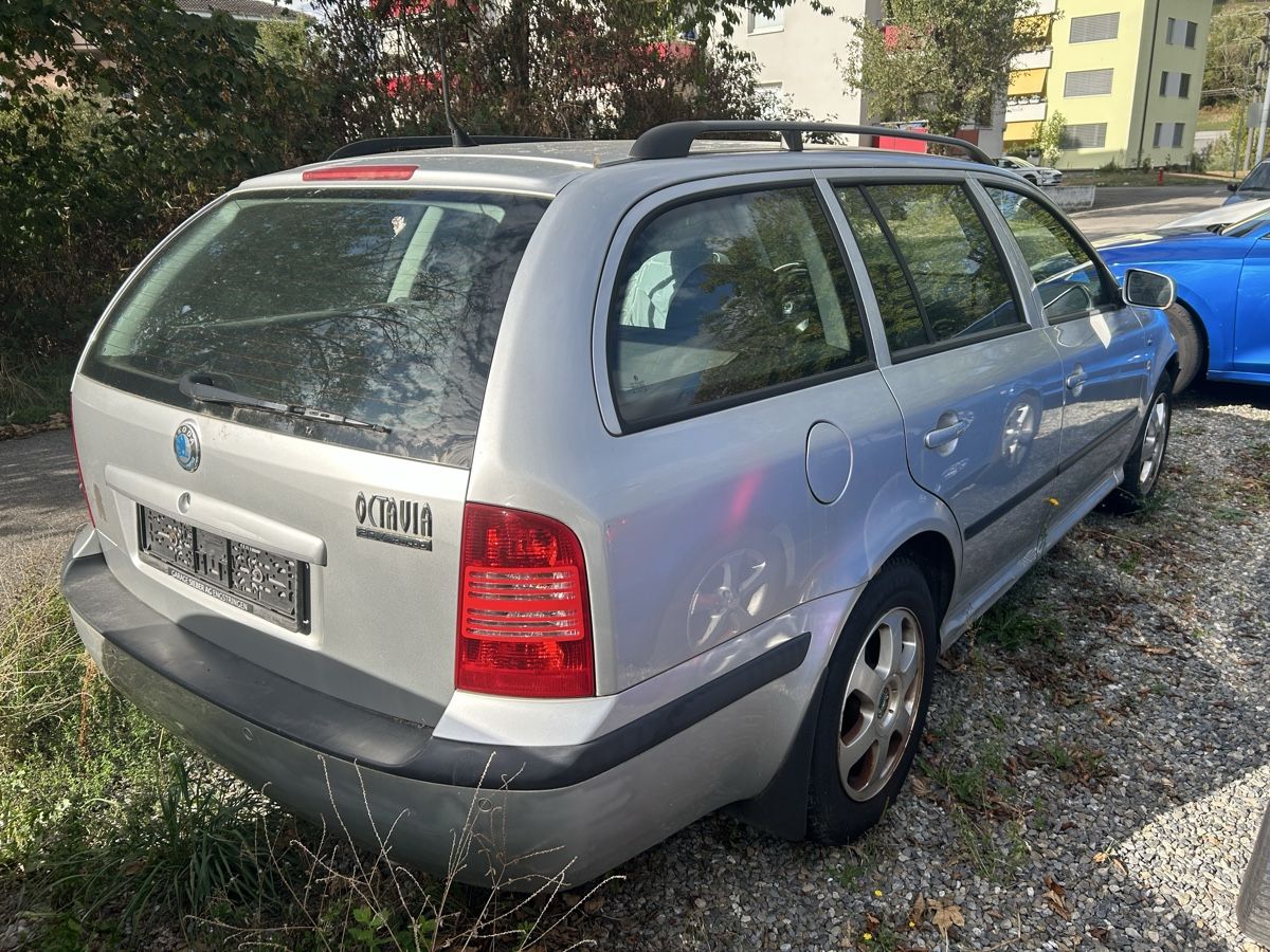 Skoda Automobili: Skoda Octavia 2003 – Usato da Wallbach venduto da SchnellAutomobile 3