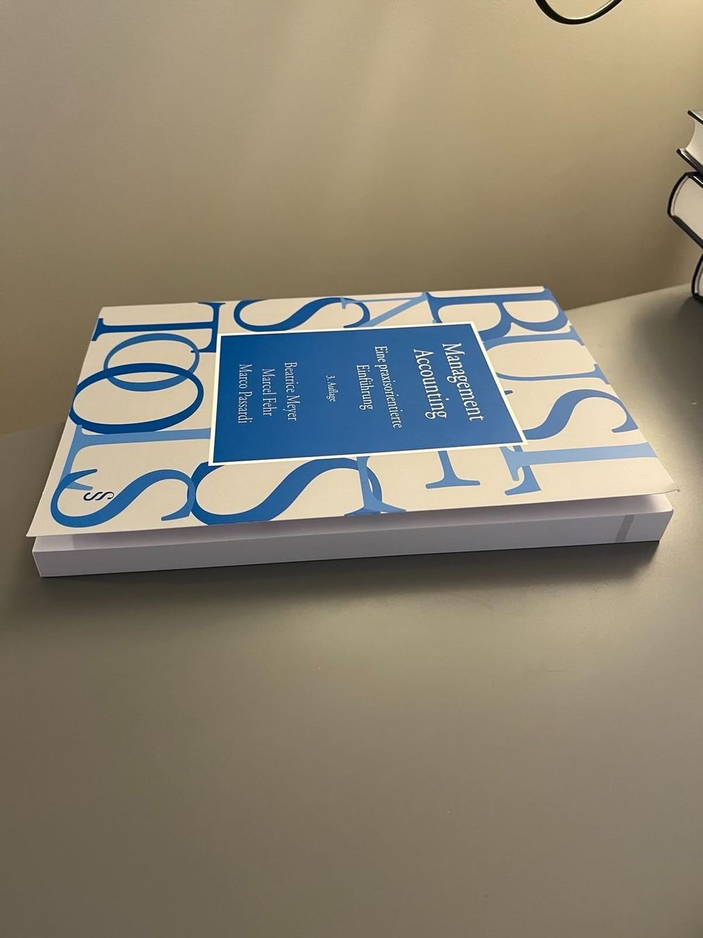 Bücher: NEU - Management Accounting - Meyer, Fehler, Passardi CHF 68 – Neu (gemäss Beschreibung) aus Zürich von GC_ZH 1