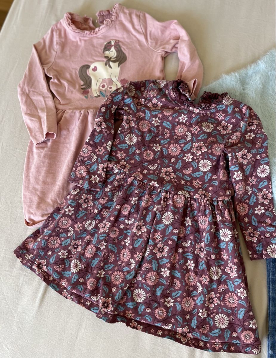 Lotti & Set di vestiti: Kleiderpaket Mädchen Herbst/Winter Gr. 98 – Usato da Münchwilen TG venduto da Selina3498 3