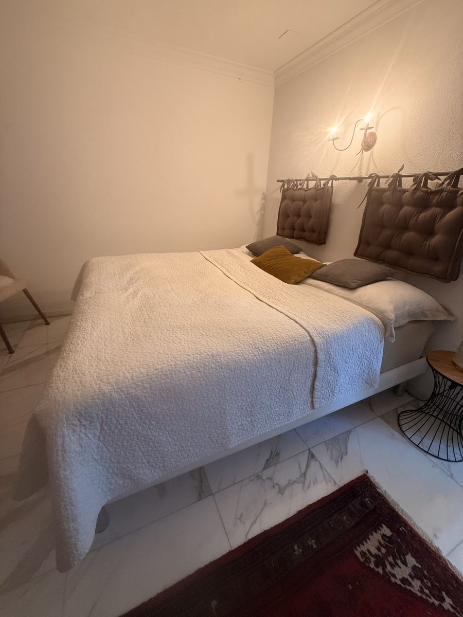 Letti: Bett 180x200 cm – Usato da Oberhasli venduto da Hasliberg-23
