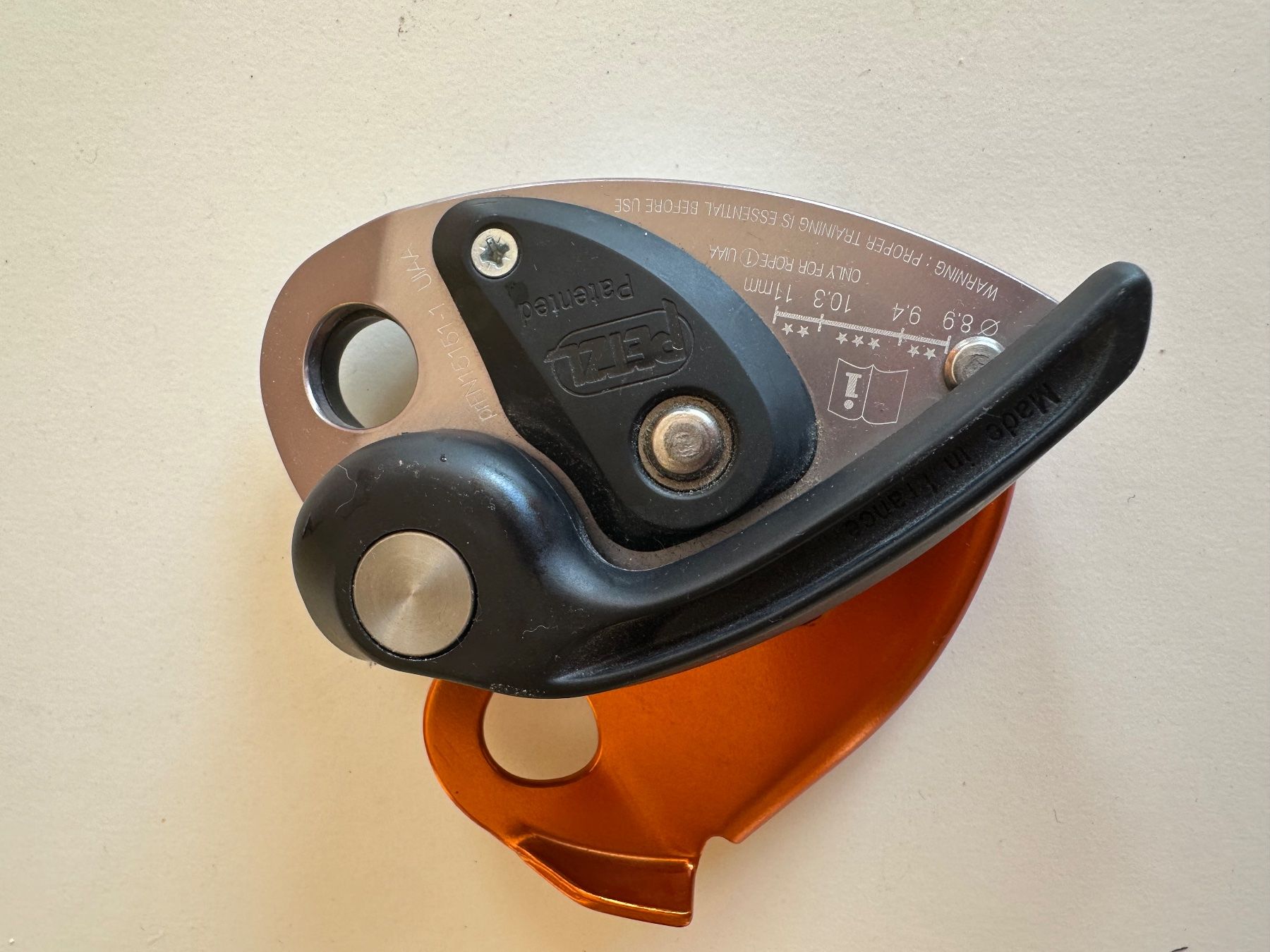 Pareti & prese d'arrampicata: PETZL GRIGRI – Usato da Zürich venduto da dee_75my 2