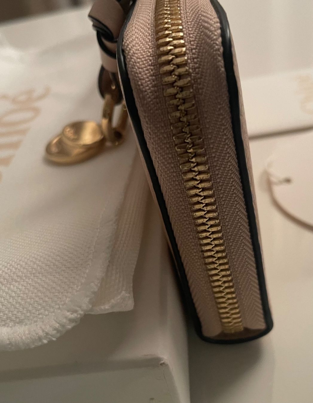 Chloé Portamonete: Chloé Alphabet Portemonnaie – Nuovo e nell'imballaggio originale da Benken ZH venduto da Mistery5 2