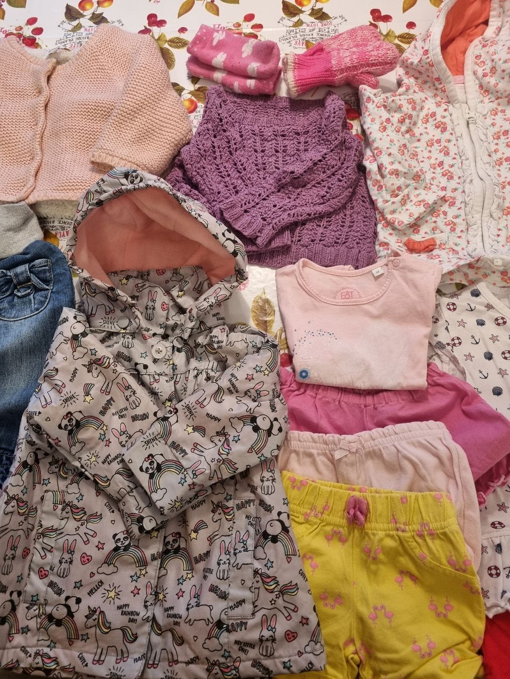 Kleiderpakete & -sets: Baby Kleiderpaket Mädchen Gr. 62-68 – Gebraucht aus thalwil von Raishin720 1
