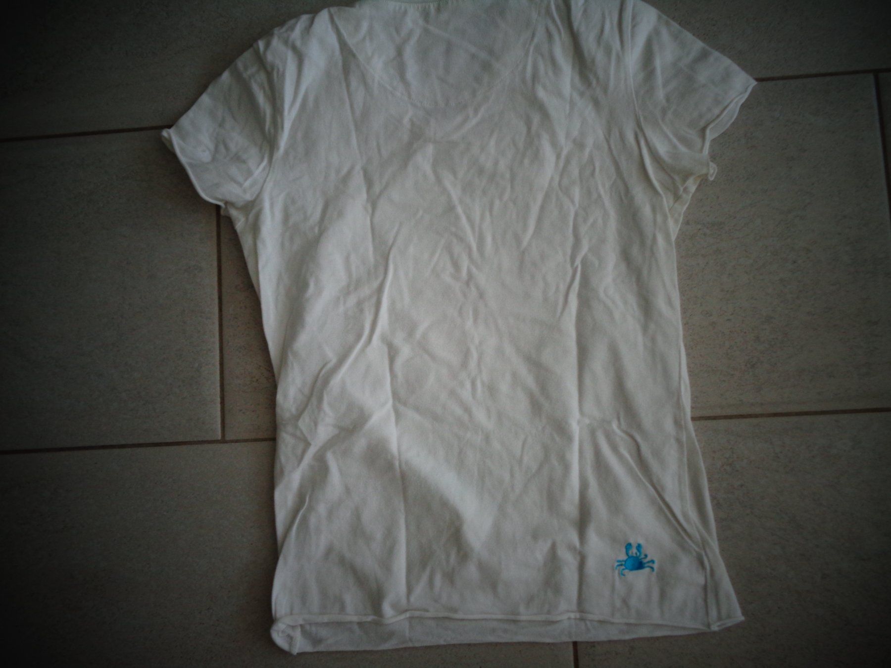 Obscure T-shirt: OBSCURE  T-SHIRT GR.38 – Usato da Rotkreuz venduto da Samballi 2
