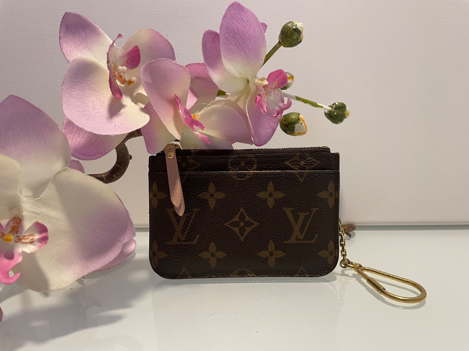 Louis Vuitton Portamonete: Louis Vuitton Coin Purse - Nr. 64 – Usato da Hittnau venduto da LuxAndMore 1