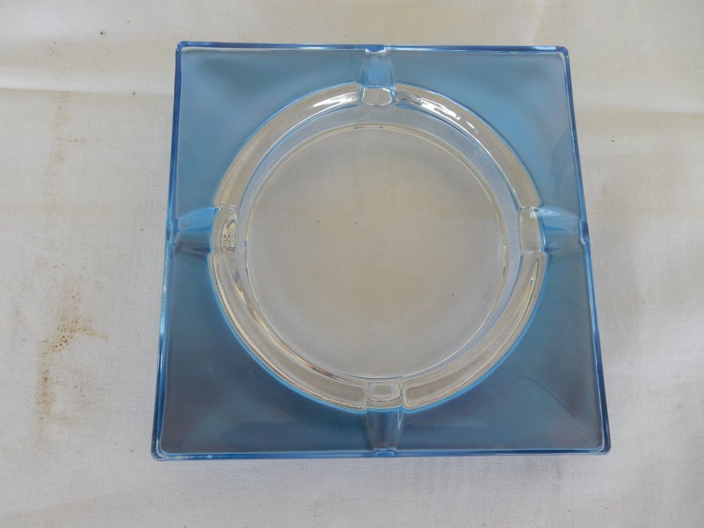 Aschenbecher Aus Glas – Transparent Mit Ziegelstein-Muster, Quadratisch & Spülmaschinengeeignet