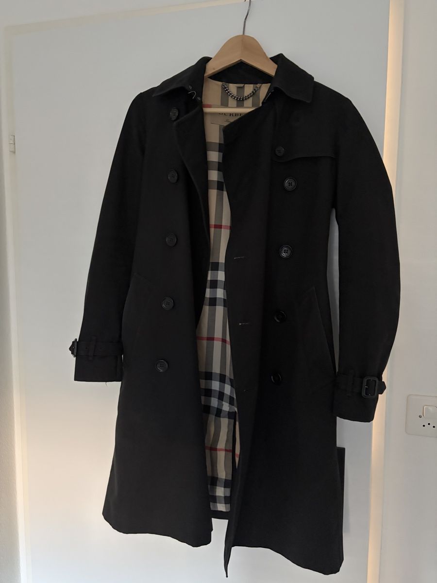 Burberry Cappotti: Burberry Trench Coat – Usato da Zürich venduto da Mb_Zh