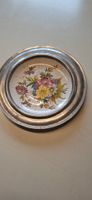 Assiette décorative en étain et céramique craquelée